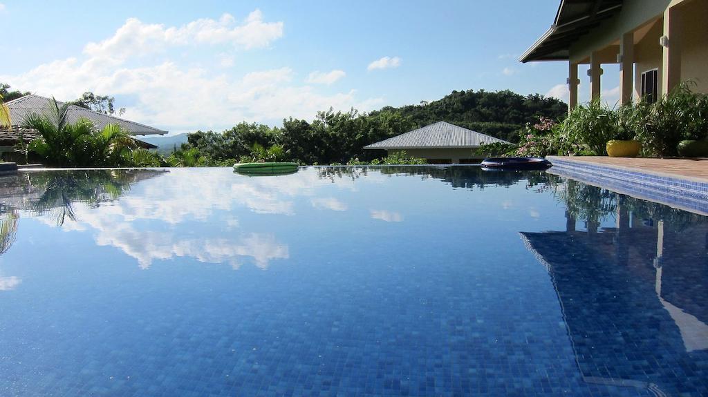 Soma Surf Resort Tola Exterior foto